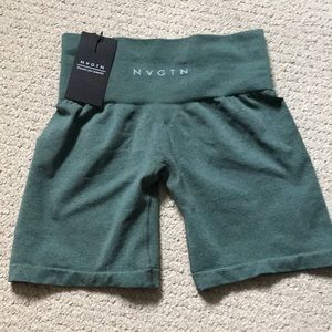NWT NVGTN PRO SHORTS